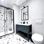 Apartment Rf101- Magnifique 3 Pieces Centre