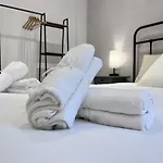 Rf101- Magnifique 3 Pieces Centre Apartment *