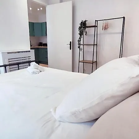 Rf101- Magnifique 3 Pieces Centre * نيس