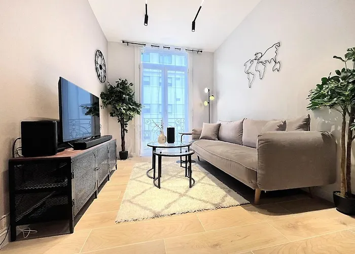 Apartment Rf101- Magnifique 3 Pieces Centre *