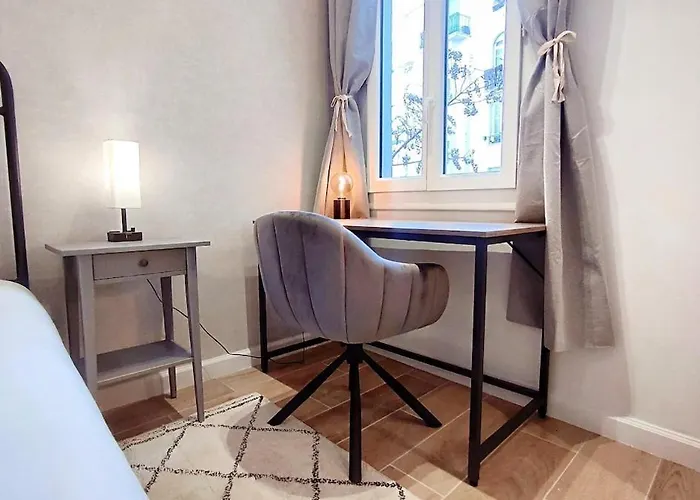 Rf101- Magnifique 3 Pieces Centre Nizza