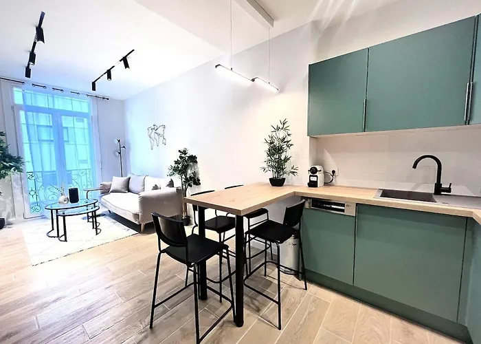 Apartment Rf101- Magnifique 3 Pieces Centre *