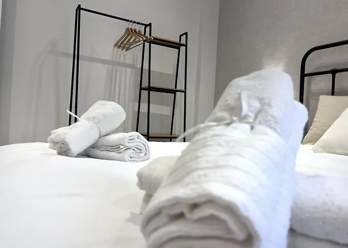 Rf101- Magnifique 3 Pieces Centre *